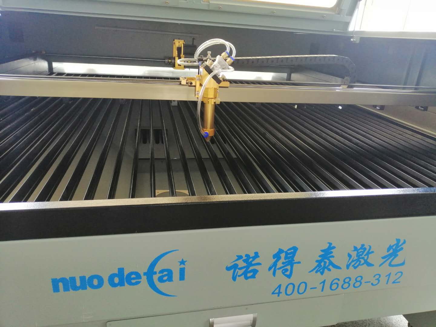 夏天要注意非金屬激光切割機的一些保養(yǎng)事宜！