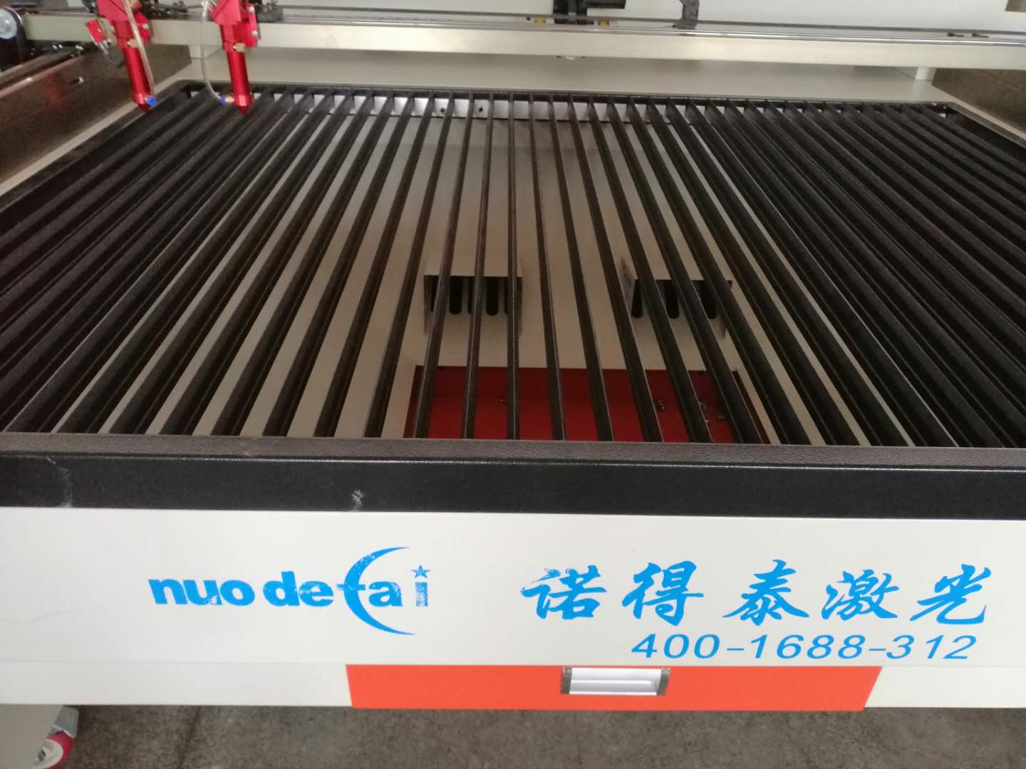 亞克力材料加工首選諾得泰N4系列激光切割機(jī)！