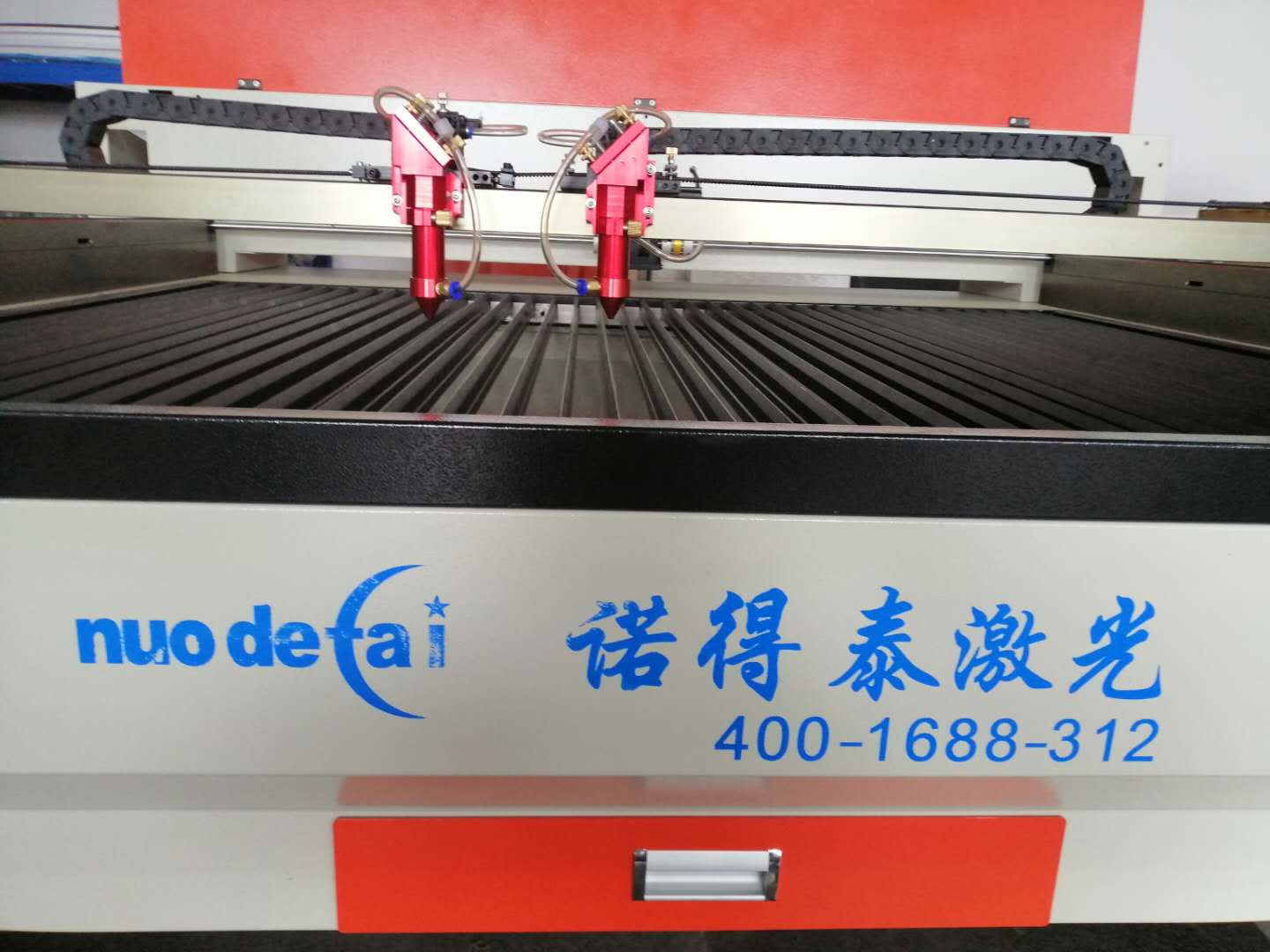 激光光源細分化對于切割機應(yīng)用使設(shè)備廠家切割效果好