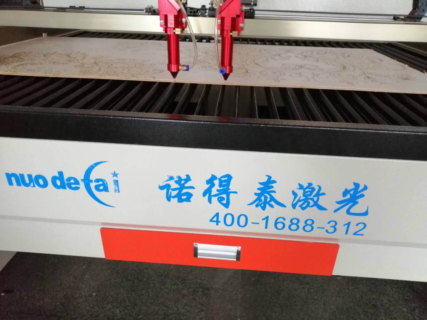 皮革，齒輪齒條，絲桿這三種傳動(dòng)方式激光切割機(jī)哪種比較好