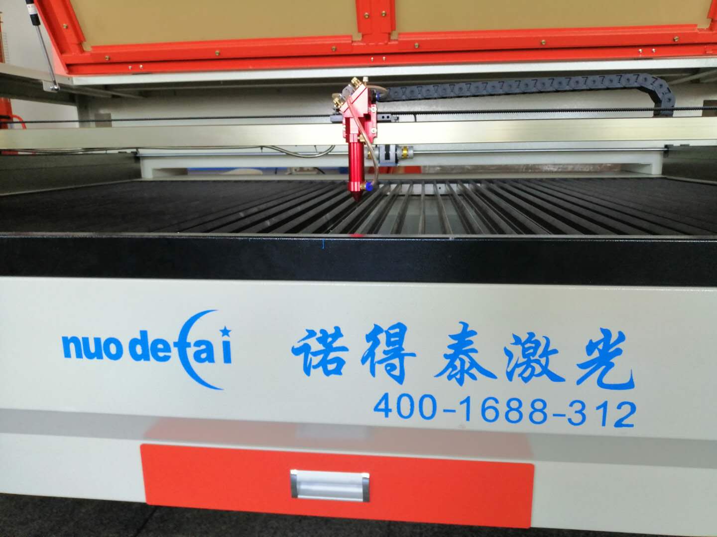 亞克力用激光切割機(jī)加工存在的一些技術(shù)問(wèn)題？