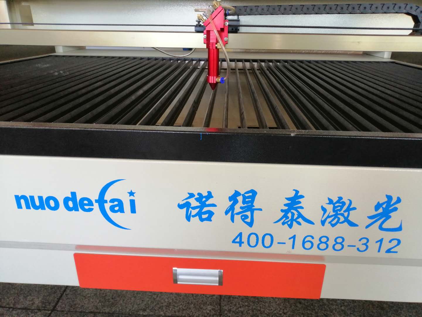 小型激光切割機(jī)廠(chǎng)家價(jià)格