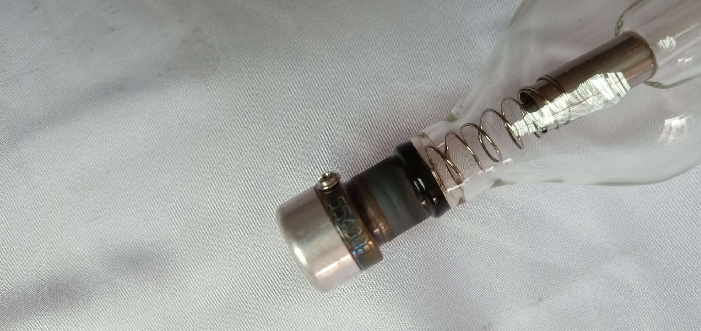 哪個(gè)激光切割機(jī)激光管廠家質(zhì)量做得好？